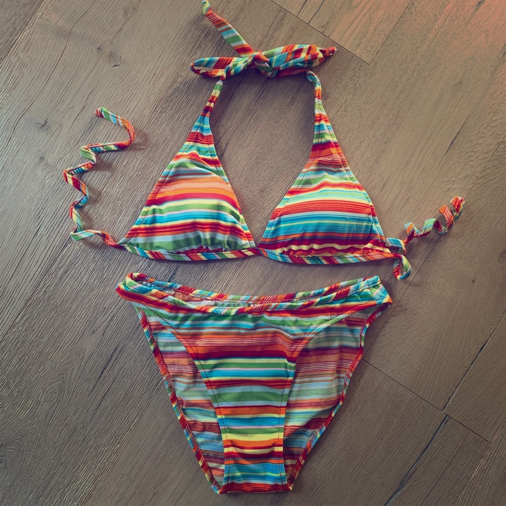 STRIPED BIKINI - SIZE SMALL